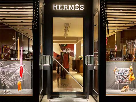 hermes in mexico stores.